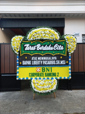 Papan Bunga Duka di P Berayan Bengkel