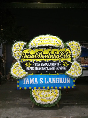 Papan Bunga Duka di P Berayan Bengkel
